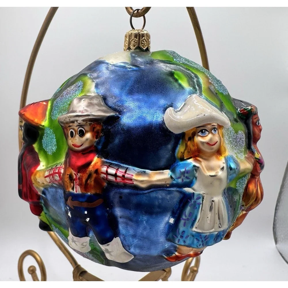 Christopher Radko United We Stand Christmas Ornament World Holding‎ Hands 1999